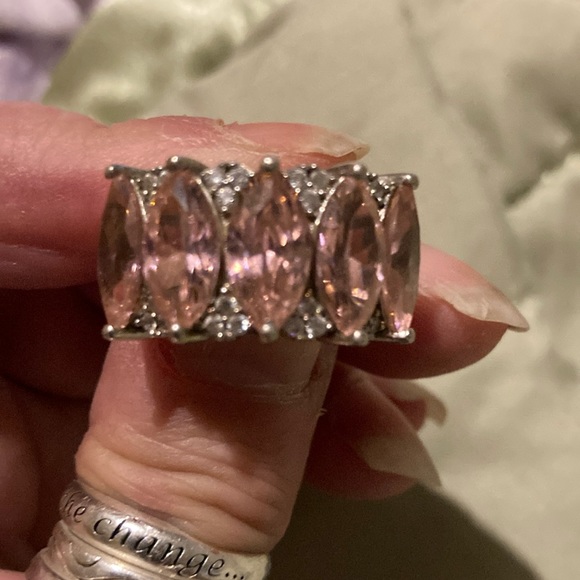 Stunning Pink Ice Ring With Cubic Zirconias Size 5 Rodium Over Sterling Silver - Picture 1 of 6